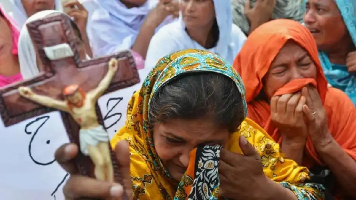 Pakistan criticized for failing to protect minorities