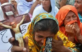 Pakistan criticized for failing to protect minorities